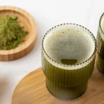 matcha-ar-zalioji-arbata-kuris-gerimas-geriau-suteikia-energijos.webp.webp